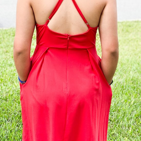 Lady In Red - Picture 3 of 3